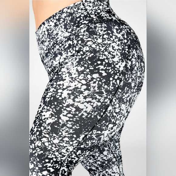 FABLETICS - HW Powerhold 7/8 - Picture 3 of 7